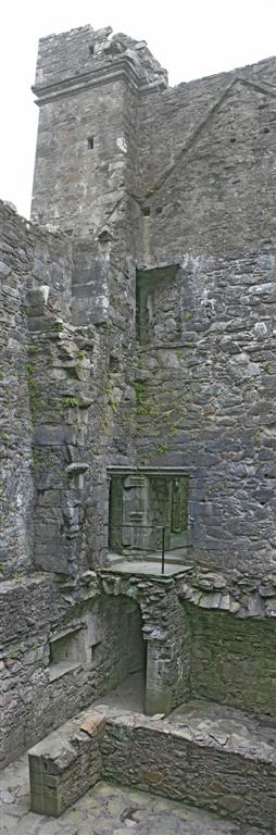 Carnassarie Castle, Scotland